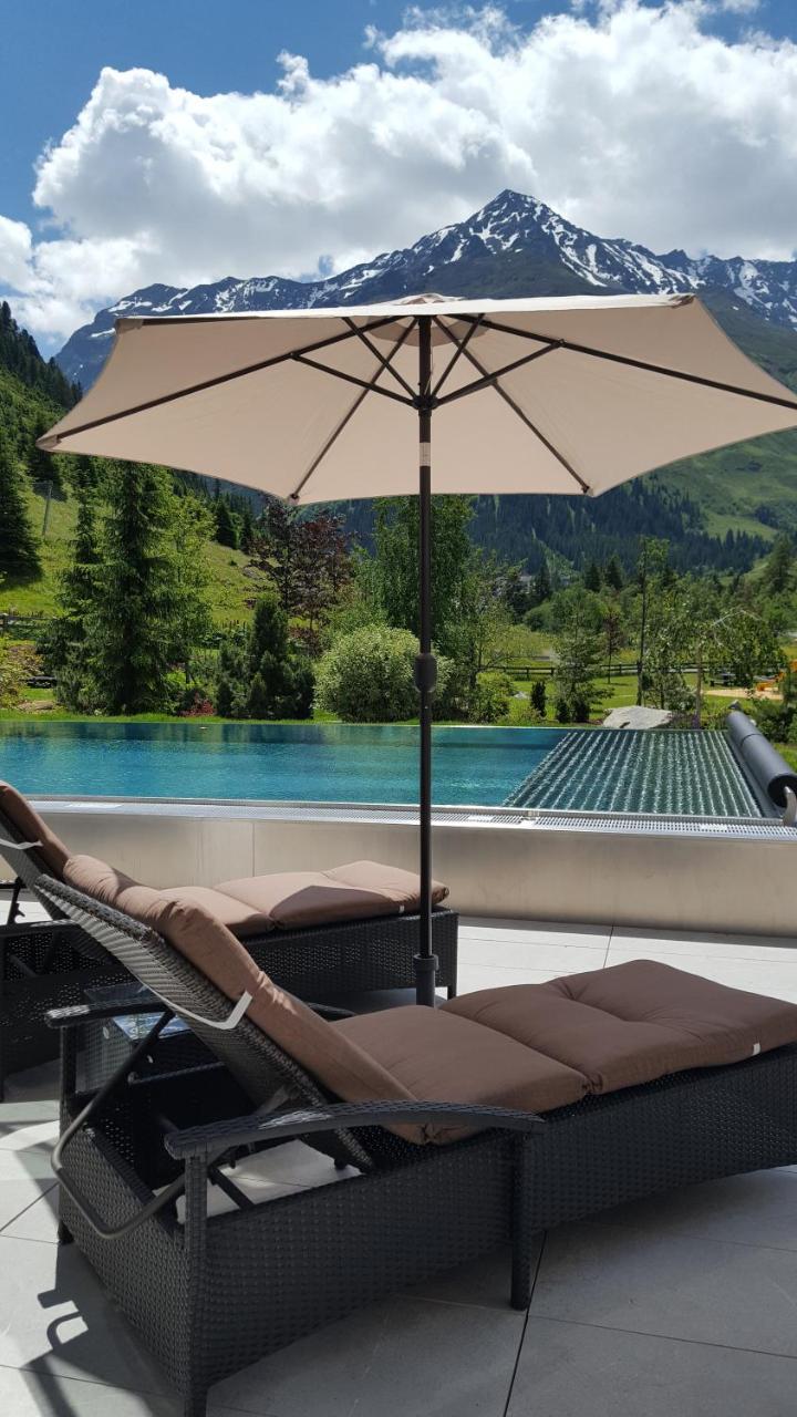 Verwoehnhotel Wildspitze Санкт-Леонгард-ім-Пітцталь Екстер'єр фото